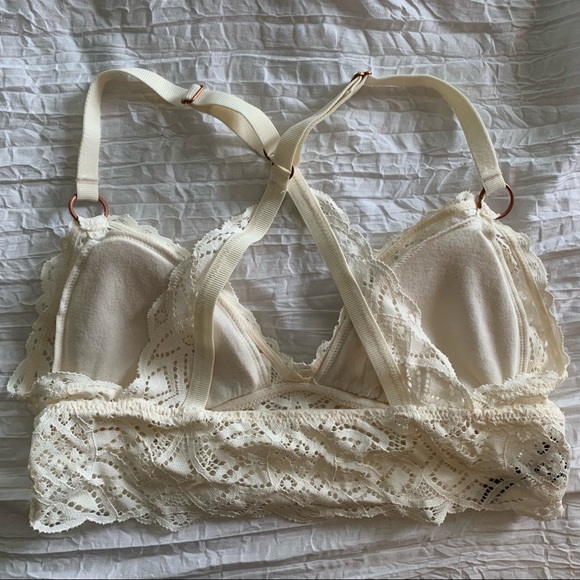 Aerie Cream colored rarely worn bralette - Picture 3 of 5